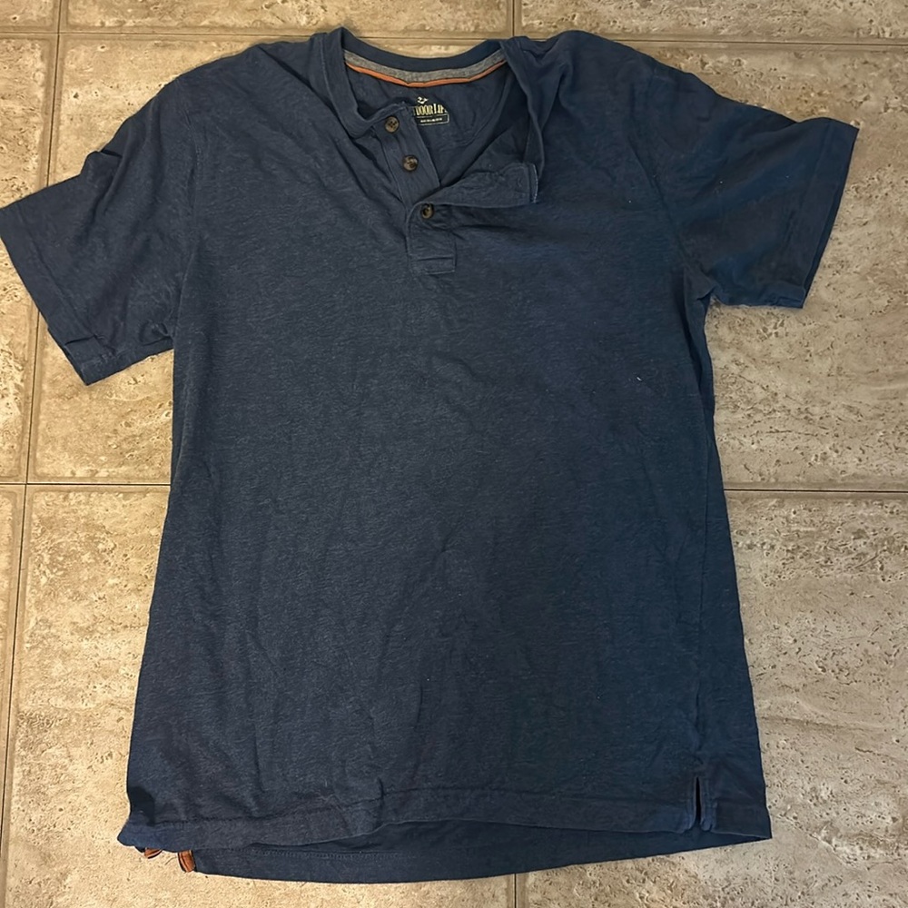 Mens outdoor life blue t shirt buttons casual